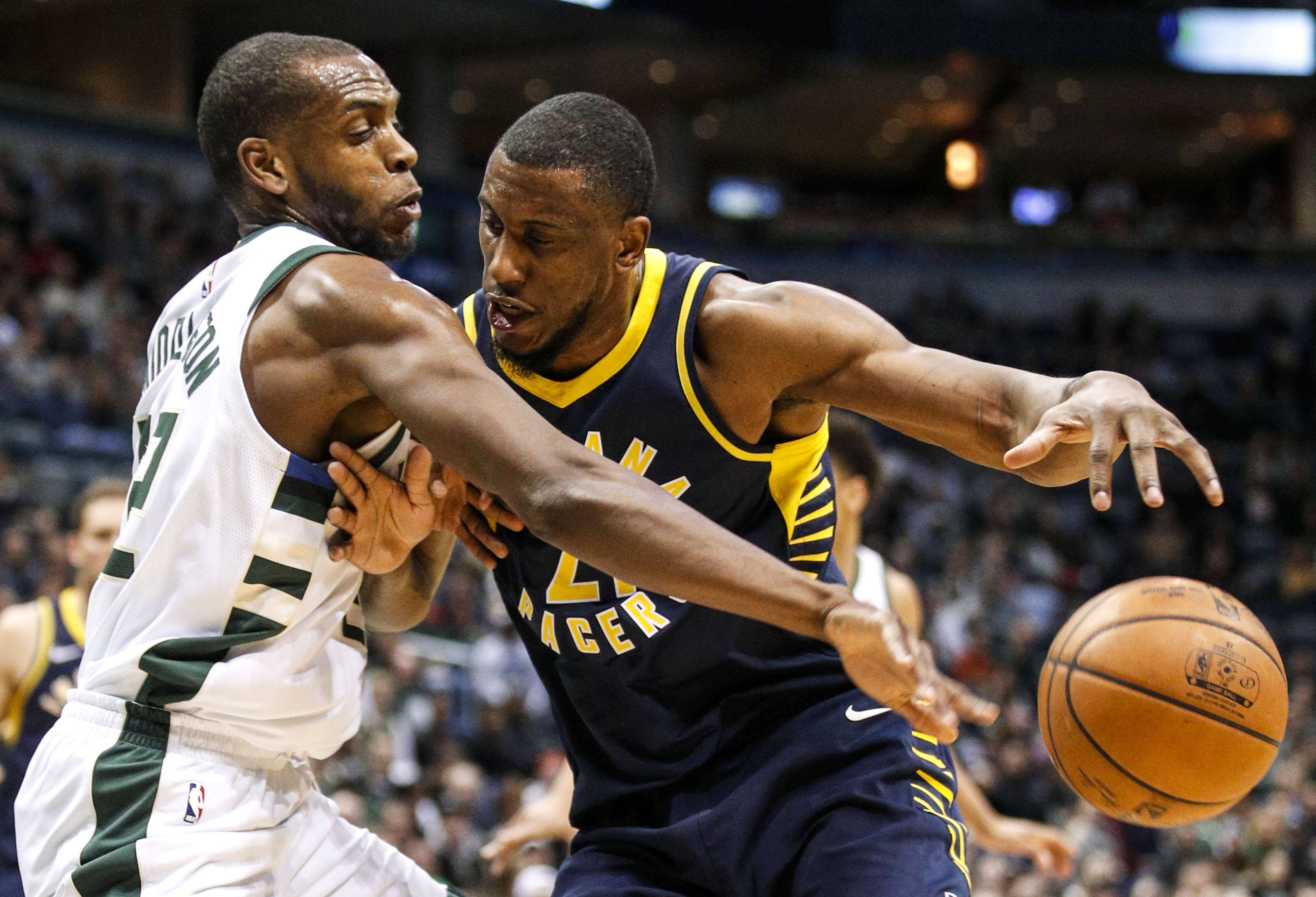 爱游戏下载-雄鹿核心球员伤退，球队未来走势成疑，活动本站其他关于.的简单介绍